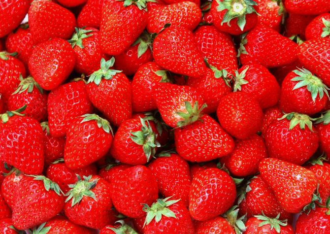 草莓酸奶瘦身吗 草莓酸奶瘦身吗能吃吗